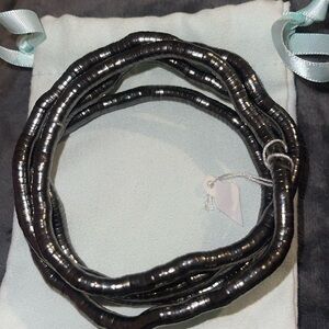 Bendable, hematite